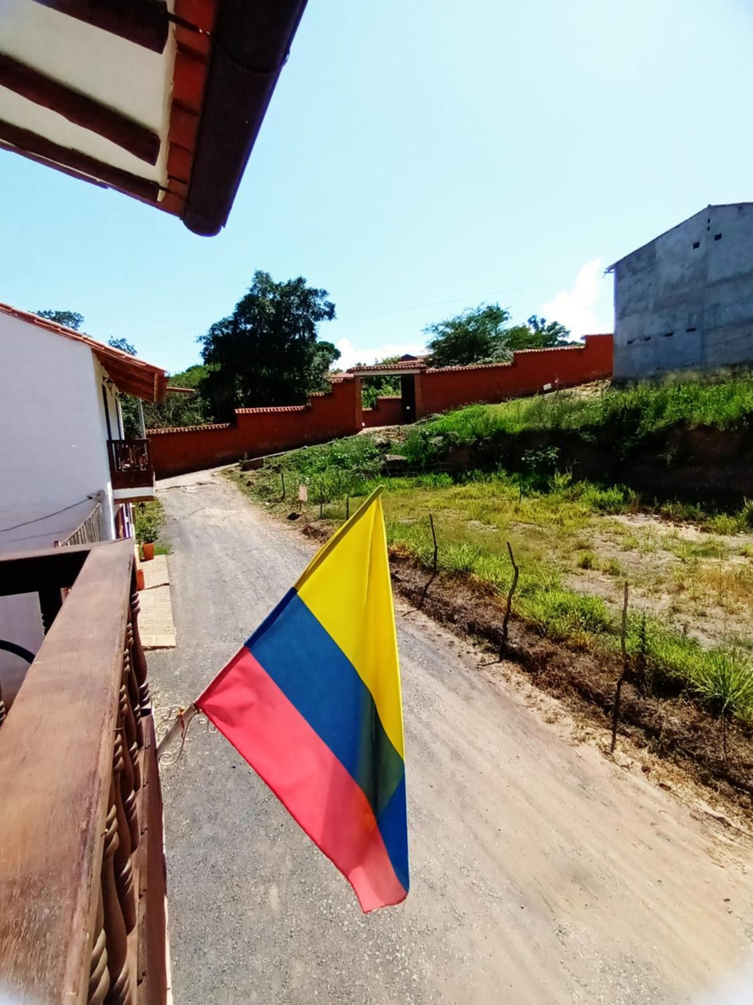 Hotel Casona Chara Barichara Exteriér fotografie